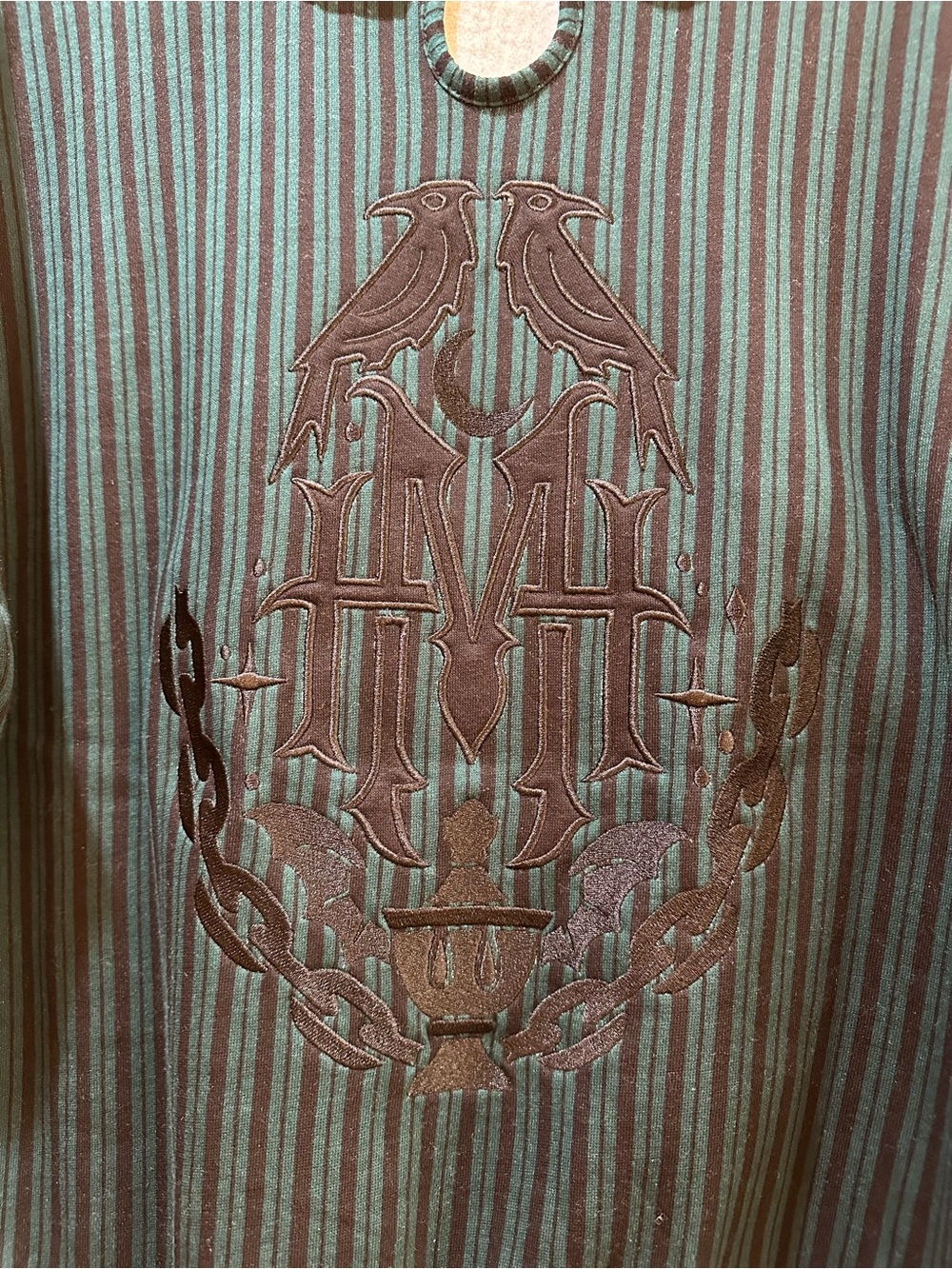 Disney Her Universe Haunted Mansion Sweatshirt Women shirt NWT - Picture 4 of 7
